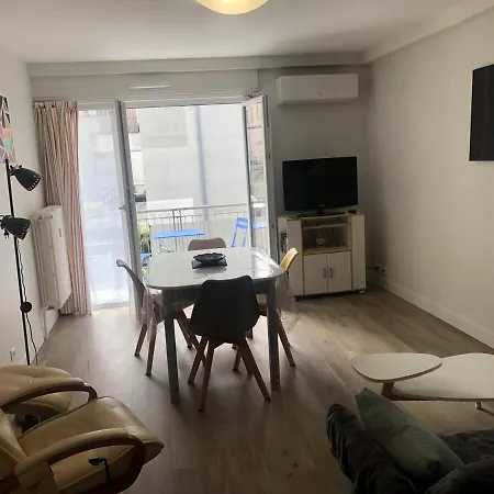 T3 58 M2, Le République, Centre-ville, Climatisé, Balcon * Aix-les-Bains