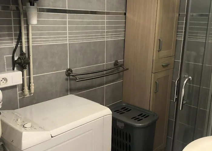 アパート T3 58 M2, Le Republique, Centre-ville, Climatise, Balcon *